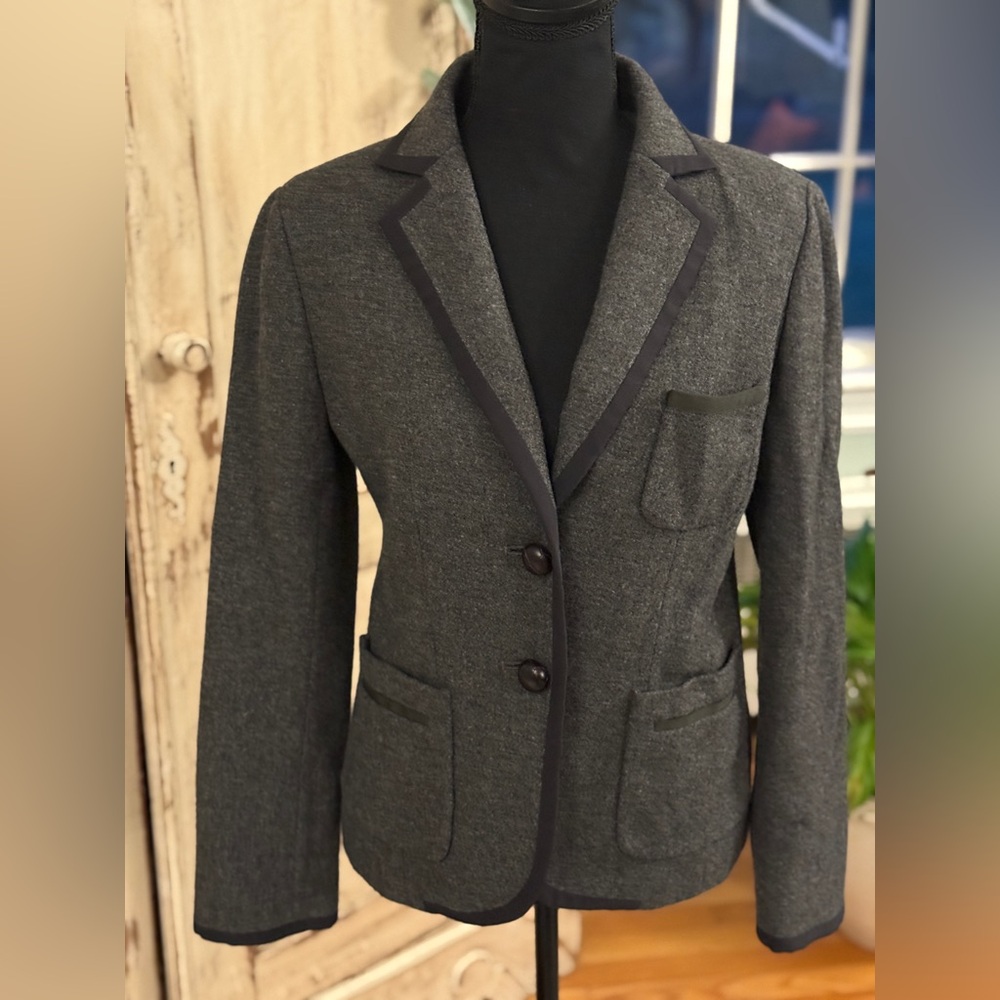 J.Crew 100% Wool preppy academia blazer w/leather buttons.Gray.Sz 6.